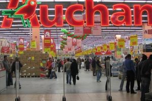 IMPORTANT! Programul magazinelor Auchan, modificat!