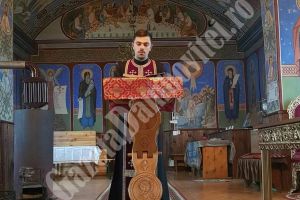 DÂMBOVIŢA Covid-19: Un tânăr preot vrea să-i ajute pe enoriaşii săi care nu se pot aproviziona singuri
