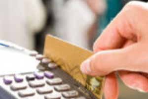 Un nou proiect de lege iniţiat de un deputat de Timiş: 0% comsion pentru plăţile cu cardul şi pentru cele online