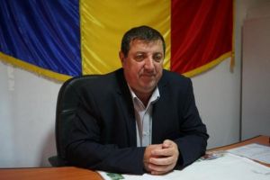 Mesaj de interes public: Primarul comunei Cerchezu, Stefan Chelaru - Transmit tuturor multa sanatate si sa stea in case. Noi cu ajutam cu tot ceea se poate“