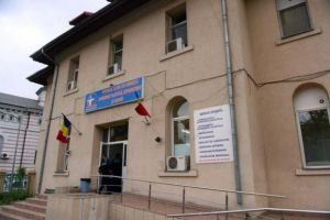 Pacient transferat de la Suceava la Spitalul de Arşi Bucureşti, pozitiv pentru COVID-19. ...
