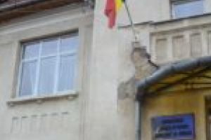 Dosar penal pentru o femeie prinsă la supermarket în timpul izolării la domiciliu!