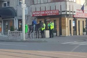 Și-a scos calul la pimbare prin centrul Iaşului