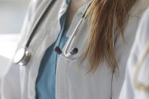 Ministerul Sănătăţii: 153 de cadre medicale şi personal auxiliar confirmate cu COVID-19