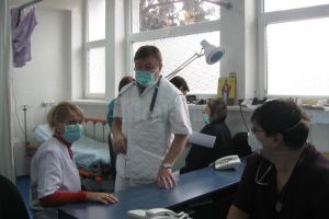 Judeţul Suceava are 90 de cadrele medicale confirmate cu COVID-19