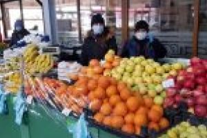 SC Pieţe şi Târguri Craiova SRL a întreprins noi măsuri pentru protejarea comercianţilor şi cumpărătorilor, în contextul epidemiei de coronavirus