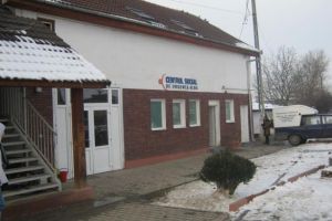 Acordarea porţiilor de hrană, în Alba, pentru persoanele care sunt izolate sau autoizolate la domiciliu şi nu au aparţinători, pe masa consilierilor locali