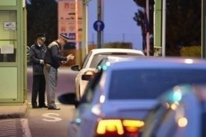 Scutiri de taxe vamale şi TVA pentru anumite importuri