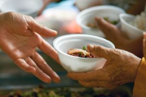Ajutoare de urgenţă pentru persoanele din municipiul Alba Iulia care nu îşi pot asigura cele necesare traiului