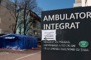 Prefectura Suceava a solicitat 5 corturi-tunel pentru triajul pacienţilor la spitalele din judeţ