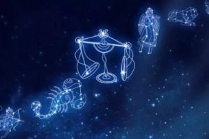 Horoscop aprilie. Portalul 04.04 va atrage zodiile într-un vârtej al neliniştii