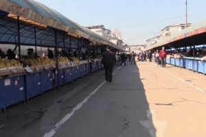 Măsuri de protecţie sporite în pieţele publice din Focşani | Târgul de maşini va rămâne închis pe toată perioada stării de urgenţă
