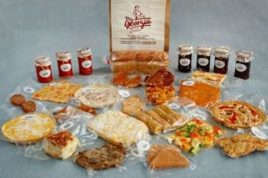 Soluţie pentru cei ce stau acasă, din partea unei firme de catering din judeţul Alba. Mâncare tradiţională, ambalată la cele mai exisgente standarde