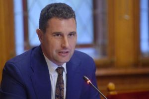 Tanczos Barna, încurcă-lume! Aroganţă de senator: nu acordă prioritate nici autospecialelor aflate în misiune