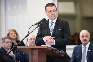 Peste 11.500 de elevi din judeţ nu au acces la internet şi nu pot urma cursuri online