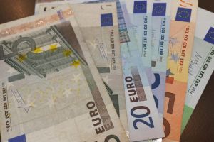 Sucevenii din străinătate şi-au arătat interesul pentru susţinerea cadrelor medicale din ...