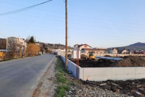 Primăria Bistriţa una a promis, alta face pe Drumul Tărpiului (FOTO)