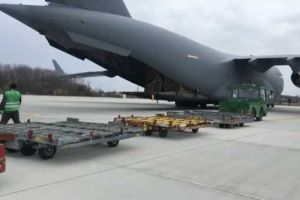VIDEO| Veste bună: Al doilea transport cu 45 de tone de echipament medical a ajuns astăzi în Romania