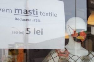 MĂŞTI „FASHION” LA 5 LEI BUCATA