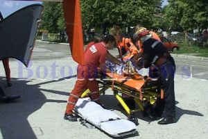 Copil din Botoşani cu o malformaţie gravă, trimis la Iaşi