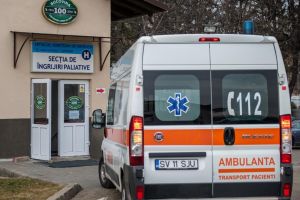 Angajaţii Ambulanţei Suceava suspecţi de contact direct cu persoane cu COVID-19 sunt în izolare