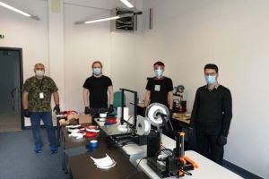 Universitarii braşoveni intră şi ei în lupta împotriva coronavirusului