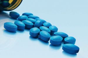 Viagra de coşmar: Vecinii au crezut că are coronavirus, dar el era să crape de la pastila de... putut