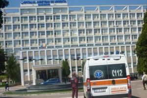 Focar de Coronavirus la Suceava. Containere montate in curtea Spitalului pentru triajul pacientilor  