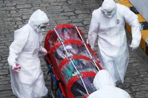 Îngrijorător! Mamă şi fiică din Botoşani, confirmate cu virusul COVID 19