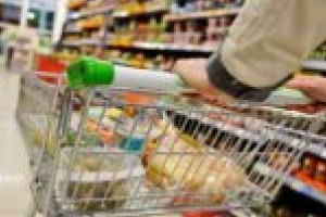 Programul magazinelor alimentare rămâne nemodificat la Moldova Nouă! Persoanele de peste 65 de ani au prioritate în intervalul stabilit de autorităţi