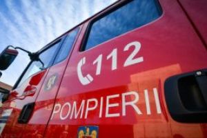ISU Covasna: Pompierii covăsneni intervin la stingerea a 3 incendii de vegetaţie uscată