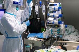 Dramatic! Tânăra din Botoşani ucisă de coronavirus şi-a îngropat mama în urmă cu puţin timp. De la cine ar fi luat virusul