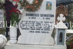 Simbol al FC Farul Constanta. Ai fost un gladiator al fotbalului!“: S-au implinit zece ani de la moartea lui Sevastian Iovanescu (video)
