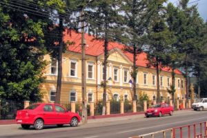 Spitalul Orăşenesc din Aleşd, secerat de coronavirus: Aproape 20 de cadre medicale sunt în izolare după ce ar fi intrat în contact cu un bărbat infectat