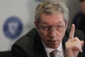 Adrian Streinu-Cercel: De Paşte e OBLIGATORIU să stăm în case!