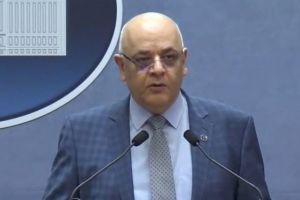 Ritualul lui Raed Arafat! Cum se protejează de coronavirus şeful Departamentului pentru Situaţii de Urgenţă