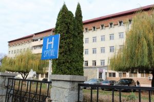 Spitalul Orăşesc Năsăud, dotări puţine, nevoi multe.  În ce condiţii poate trata bolnavi cu Covid-19