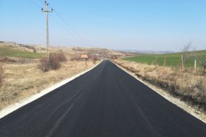 Au fost finalizate lucrările de asfaltare pe drumul judeţean 103G Sănduleşti – (DJ 103I) Cheile Turzii