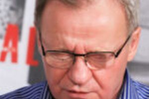 „E plină ţara de statui ale eroilor sanitari! Va fi din nou! COVID-19 e povestea ciumei adusă în zilele noastre!” (VIDEO)