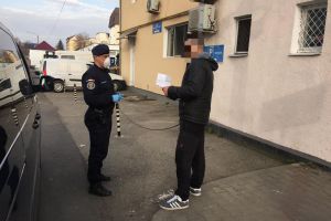 Trei persoane, din izolare în carantină. Ce sancţiuni s-au dat pentru nerespectarea restricţiilor