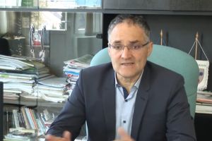 Videoconferinţă bilingvă susţinută de primarul municipiului Miercurea Ciuc despre situaţia coronavirusului