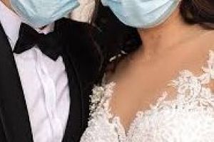 COVID-19 nu amână nunţile la Botoşani! Trei cupluri s-au căsătorit în condiţii speciale