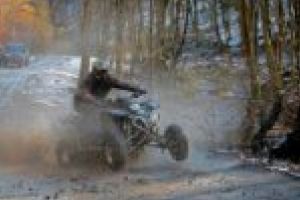 Stăm acasă şi programăm următoarea aventură