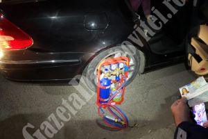 Noaptea pe stare de urgenţă, se fură catalizatoare! Poliţiştii au prins suspecţii în timpul raziei (VIDEO)