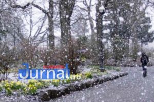 Vin două zile de vreme rea! Temperaturi sub media perioadei, precipitaţii mixte şi intensificări ale vântului