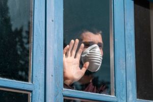 Dosar penal: un bărbat din Păuleni-Ciuc întors din Germania a minţit la vamă ca să scape de carantină