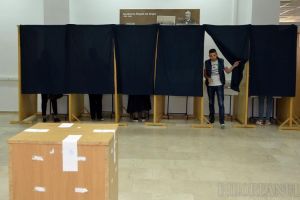 Alegerile pentru viitorul rector al Universităţii din Oradea, amânate
