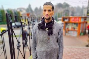 ”Sunt un băiat necăjit fără degete şi fără părinţi din Suceava. ...