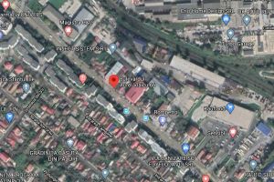 Vila cu piscina, situata pe bulevardul Aurel Vlaicu din Constanta, scoasa la licitatie de un executor. Legaturi cu fostul consilier local Vasile Rosu (documente)  