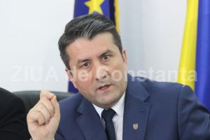In municipiul Constanta exista 4.595 de scari de bloc si 804 lifturi. Primaria asteapta precizari cu privire la montarea de dispozitive cu dezinfectanti (galerie foto + document)